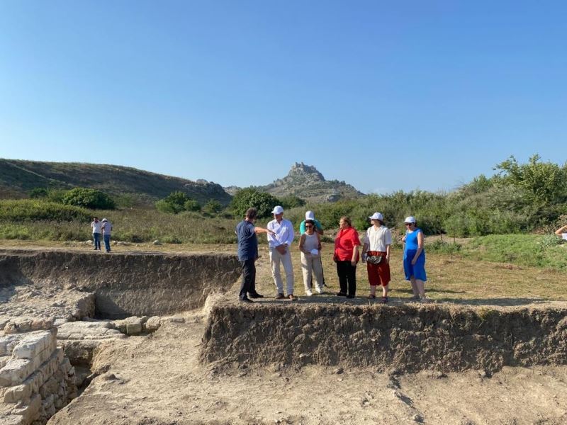 İsviçre Büyükelçisi Sirkeli Höyük’te
