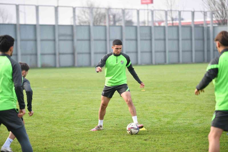 Ömer Furkan Banaz: “Tuğbey Akgün’le alakalı ısrarımız devam ediyor”
