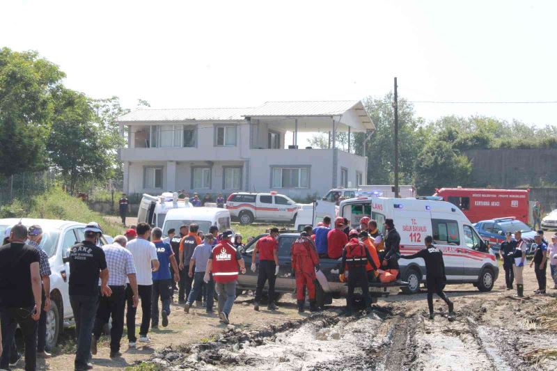 Kayıp operatörünün cesedi Düzce Devlet Hastanesi’ne kaldırıldı
