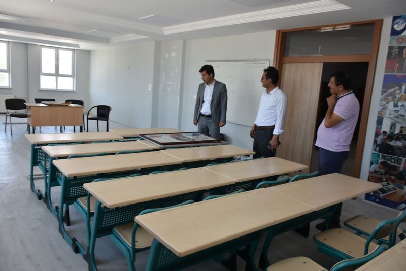 Karaman’da okullar yeni eğitim-öğretime yılına hazırlanıyor
