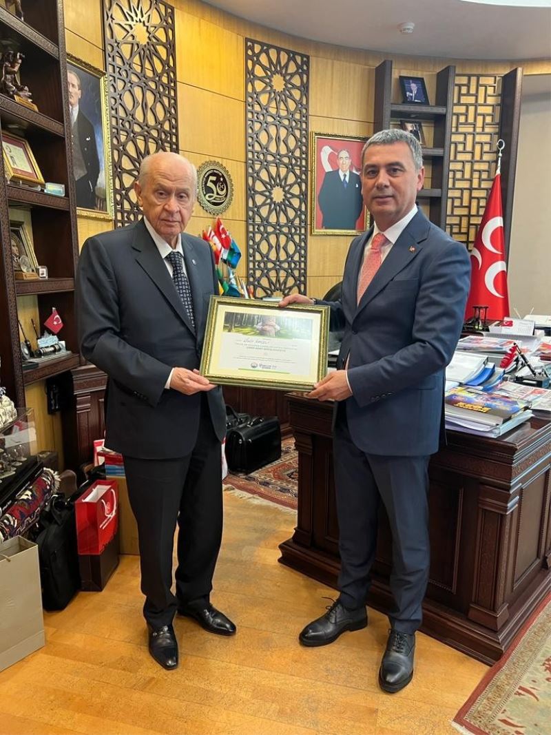 Başkan Şimşek’ten MHP Lideri Bahçeli’ye maneviyatı yüksek sertifika takdimi
