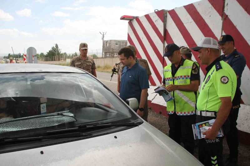 Malazgirt’te, ’Bayram yolunda her şey yolunda’ denetimi yapıldı
