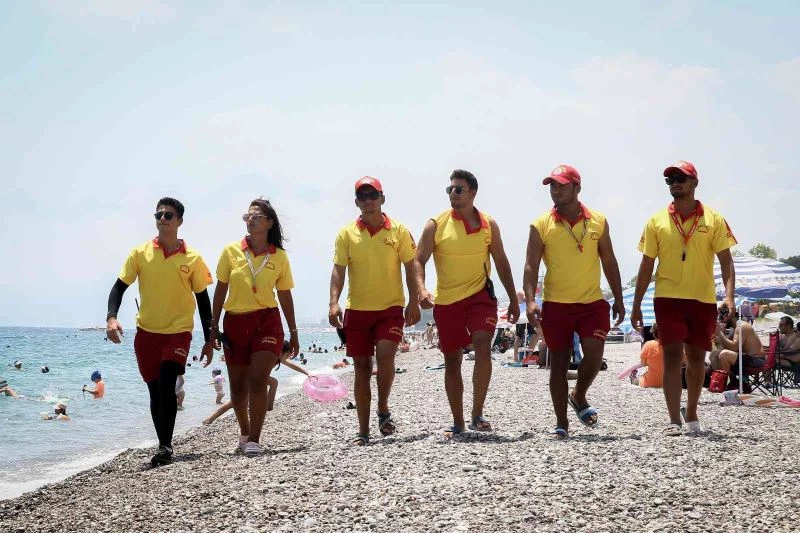 Antalyalı cankurtaranlar bayrama hazır
