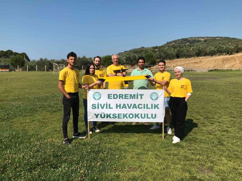 Edremitli öğrenciler TEKNOFEST 2022 finalistleri arasında yerlerini aldı
