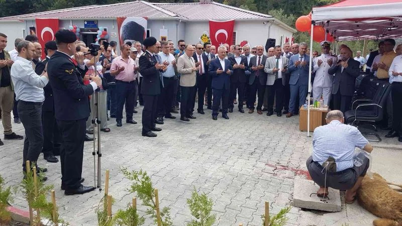 Jandarma Karakolu dualar eşliğinde açıldı
