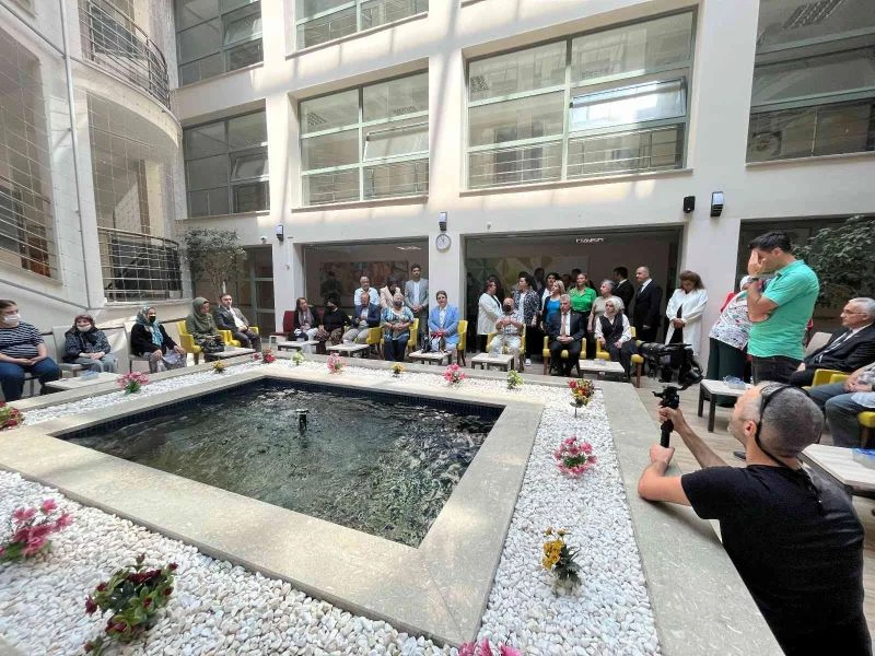 Cumhurbaşkanı Erdoğan: “Her camimizi, ülkemizin ve milletimizin geleceği için vatan topraklarına dikilen birer manevi muhafız olarak görüyoruz”
