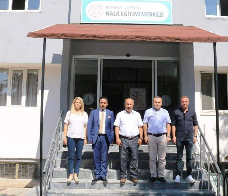 Müdür Başyiğit, Altıntaş’ta
