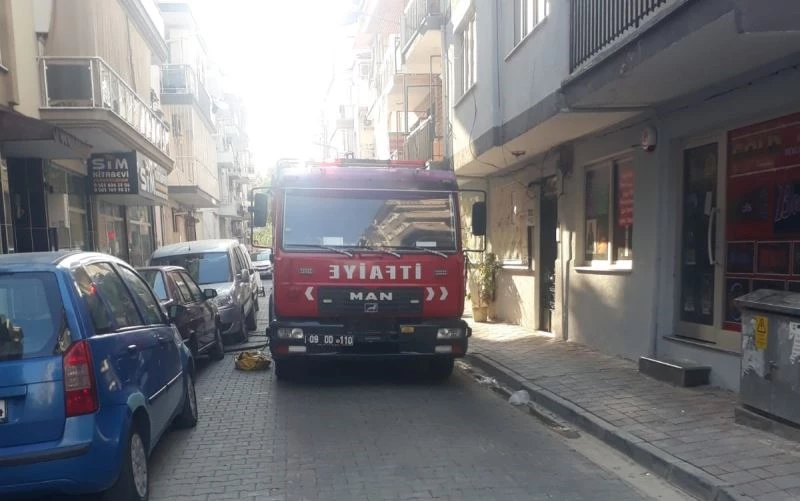 Kaynak makinesinden çıkan kıvılcımlar yangın çıkarttı
