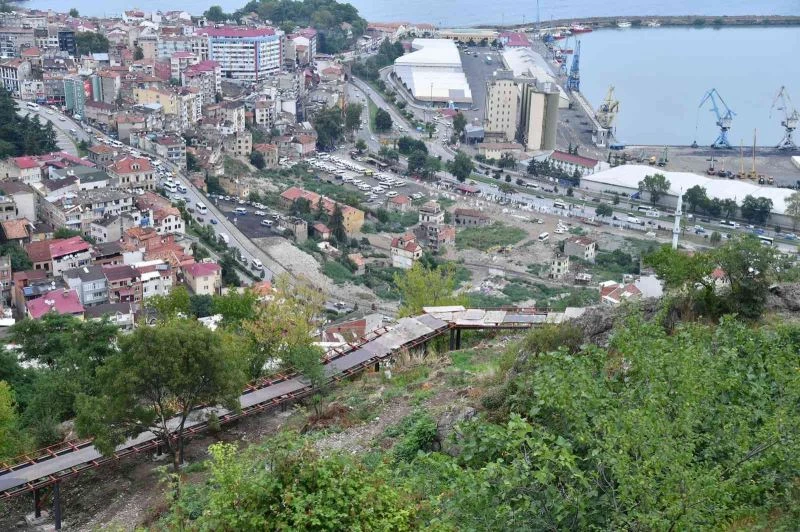Başkan Genç: “Boztepe’yi altın gerdanlık ile taçlandırıyoruz”

