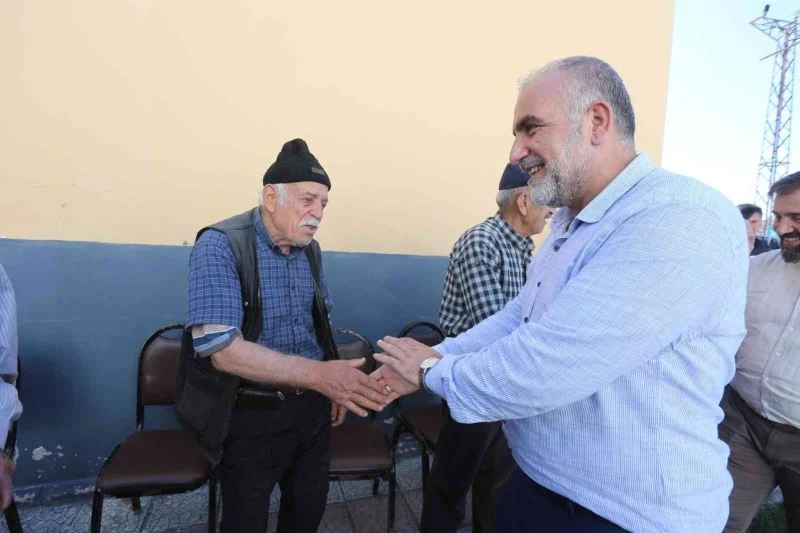 Başkan Sandıkçı: “Vatandaşlarımıza hizmet etmek için canla başla çalışıyoruz”
