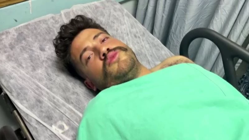 Üzücü kazadan yaralı kurtulan kameraman o anları anlattı: ”Yardım etmek için durduk, otobüsün devrilerek geldiğini gördüm