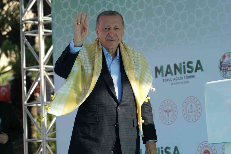 Manisa’da topu açılış töreninde konuşan Cumhurbaşkanı Erdoğan, “Bölgemizin en önemli gelir kaynaklarından olan Sultaniye çekirdeksiz kuru üzümün alım fiyatını 27 lira olarak belirledik.” dedi.
