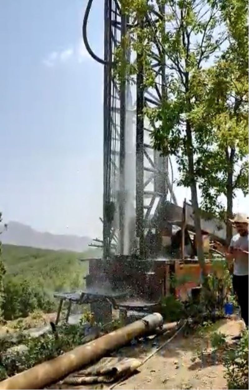 Bingöl’ün köylerinde içme suyu sondaj çalışmaları sürüyor
