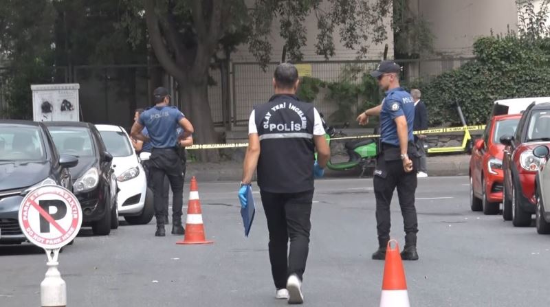İstanbul’da sokak ortasında cinayet: 18 yaşındaki genci sırtından vurup öldürdü

