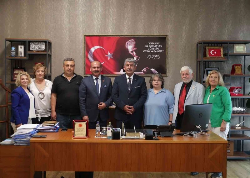 Türkiye Meclis Üyeleri Birliği Genel Başkanı Yalçın Kocabıyık Kütahya Belediyesi’nde
