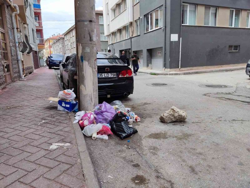 Yazılı uyarılar da onların umurunda değil
