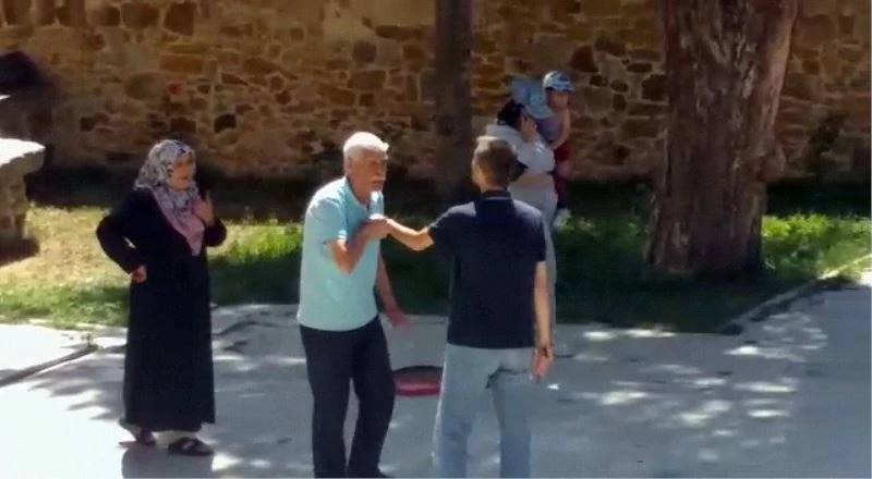 Yozgat’ta eski eşi ile halasını çocuklarının gözü önünde bıçaklayan zanlı tutuklandı
