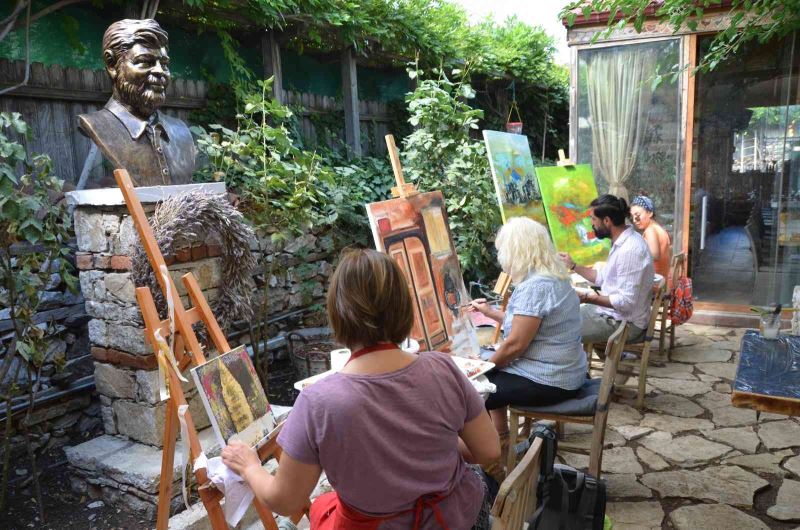 Resim ve heykel sanatçıları Ormana’da çalıştayda buluştu
