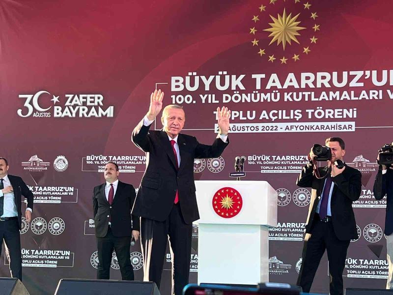 Cumhurbaşkanı Erdoğan: “Provokasyonların ibadethanelerimizi ve imam hatip okullarımızı hedef alacak şekilde çok ciddi boyutlara ulaştığını görüyoruz”
