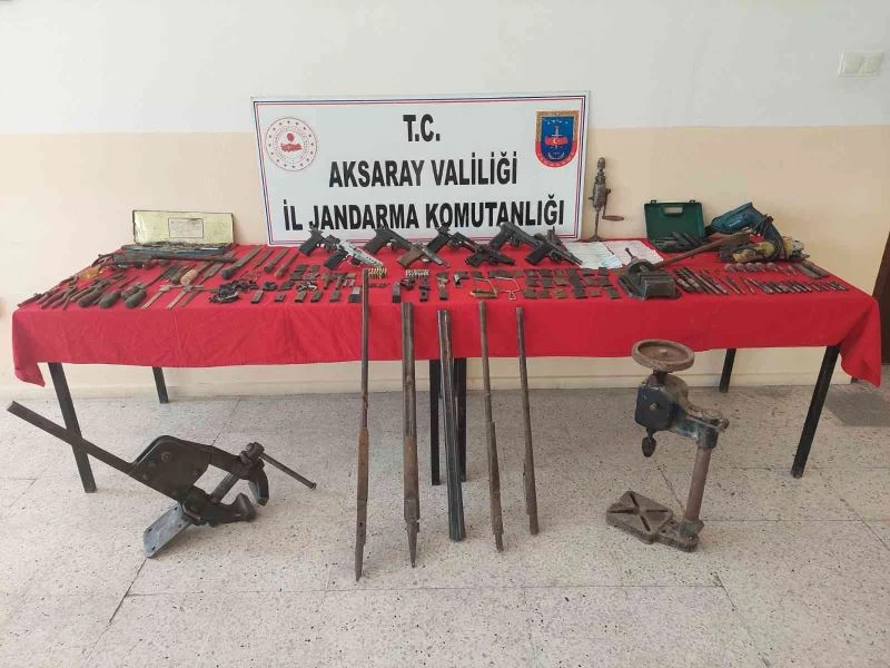 Ev değil silah imalathanesi çıktı
