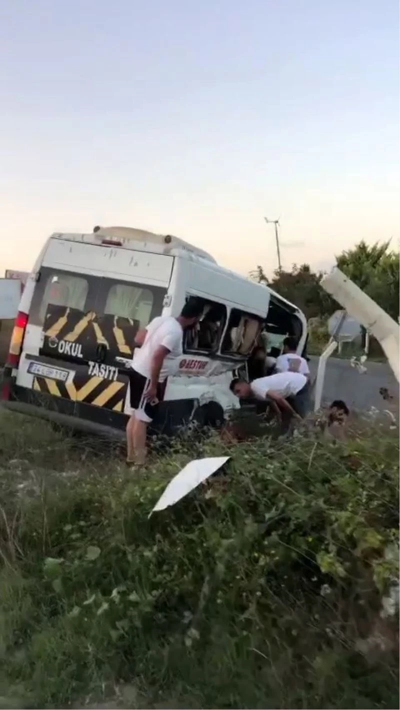 Çatalca’da feci kaza: 2’si ağır 8 yaralı
