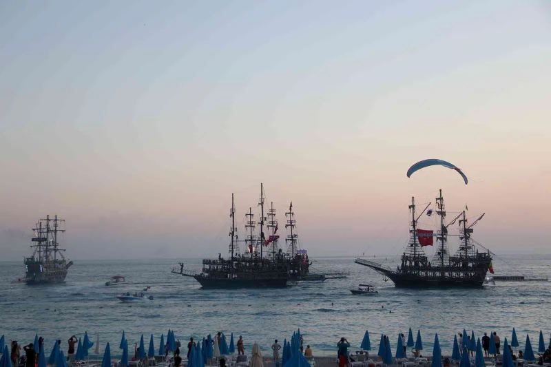 Ölüdeniz’de, 30 Ağustos Zafer Bayramı coşkusu
