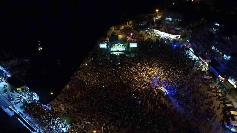 Gemlik’te Şevval Sam coşkusu
