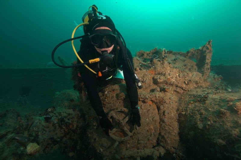 Karadeniz’in 36 metre altında sevinç çığlıkları
