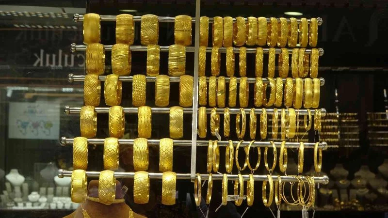 Düğün sezonuyla birlikte çeyrek ve grama olan ilgi yükseldi
