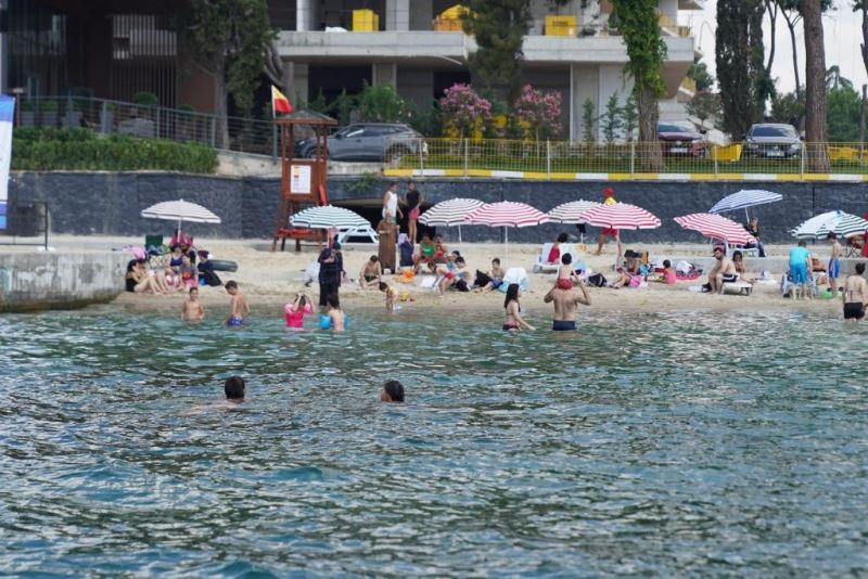 Tuzla Halk Plajı İstanbulluların kullanımına açıldı
