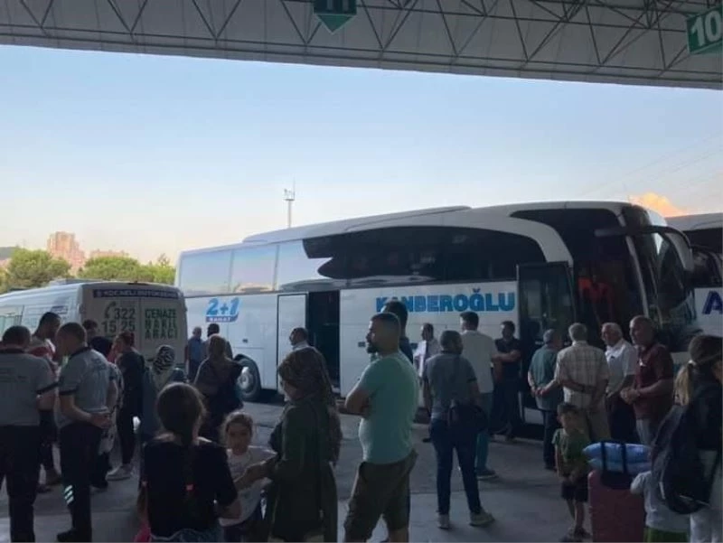 95 yaşındaki kadın otobüste kalp krizi geçirip yaşamını yitirdi
