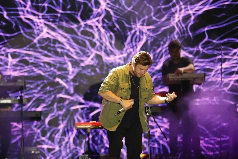 Başakşehir’de Mustafa Ceceli konseri
