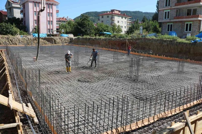 Ayancık’ta huzurevinin temeli atıldı
