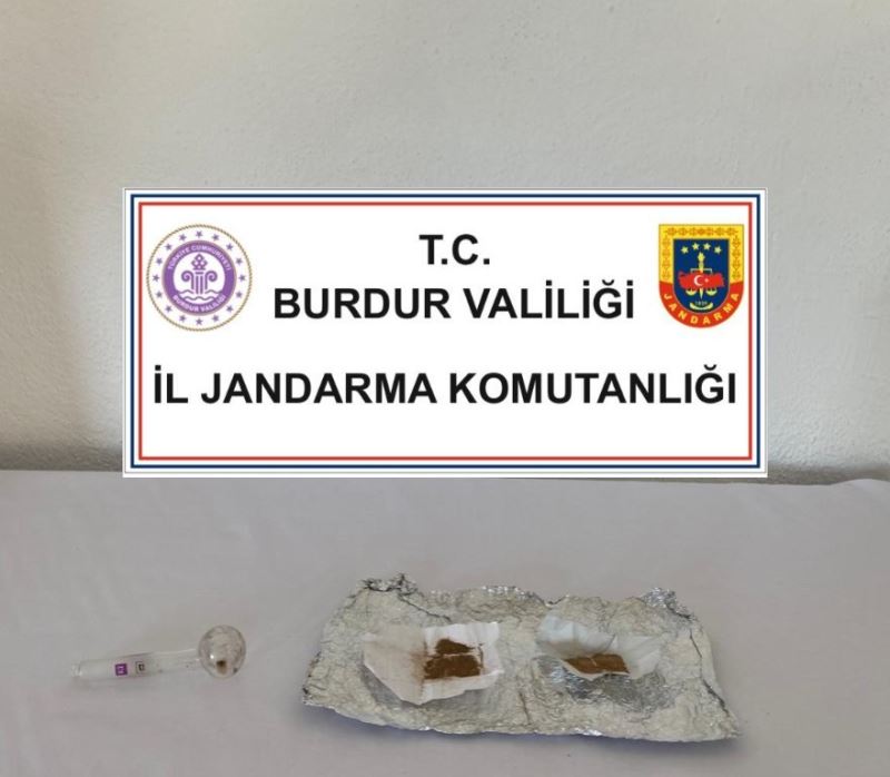 Burdur’a uyuşturucu ticareti yapan 2 kişi yakalandı
