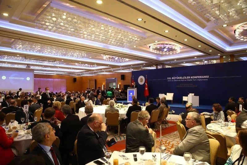 Savunma Sanayii Başkanı Demir: “Savunma sanayii ürünlerimizi ihraç ettiğimiz ülke sayısı 170’e ulaştı”
