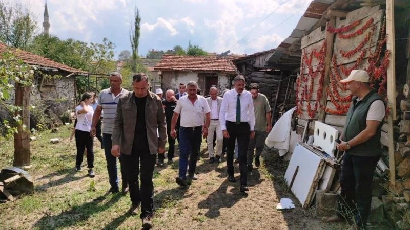 Vali Çelik: “Sel sonucu oluşan zararları 10-15 gün içinde karşılamış oluruz”
