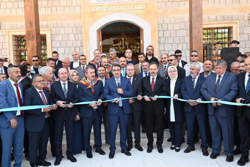 Ertuğrulgazi Camii ve Darülkurrası açıldı
