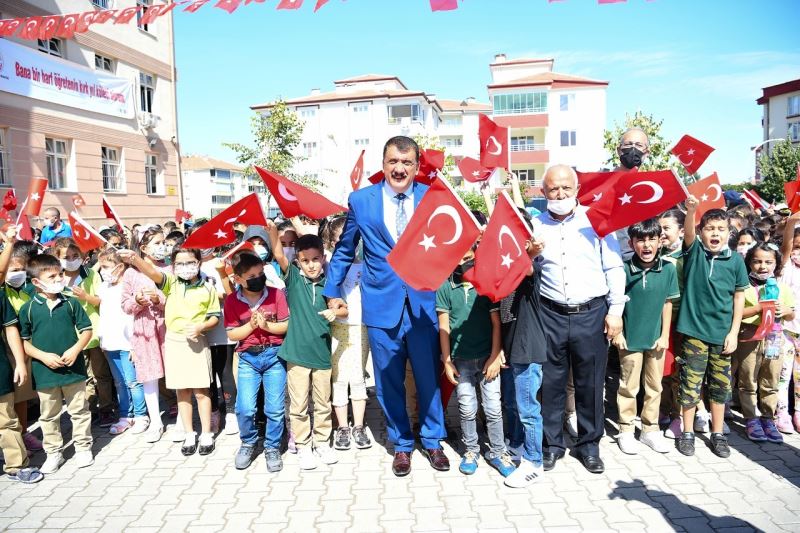 Başkan Gürkan’dan eğitimde yüksek standart vurgusu
