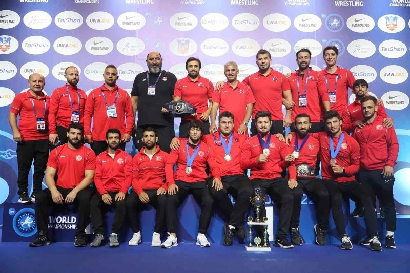 Grekoromen Güreş Milli Takımı, dünya şampiyonu