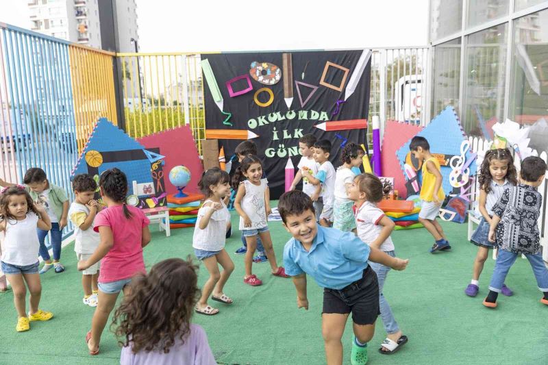 Mersin’de kreşlerde ilk gün heyecanı
