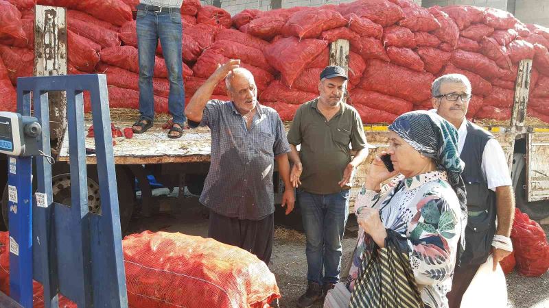 Gastronomi kentinde salçalık biber tezgahlarda yerini aldı
