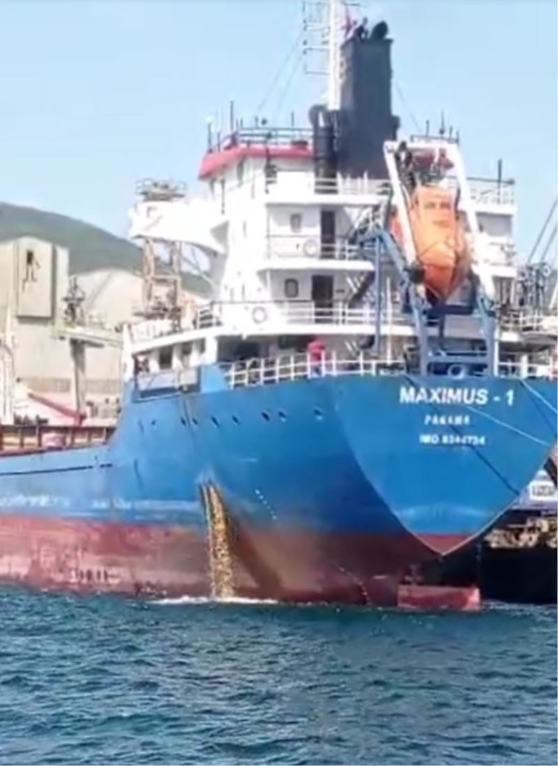 İzmit Körfezi’ni kirleten gemiye 5 milyon lira ceza
