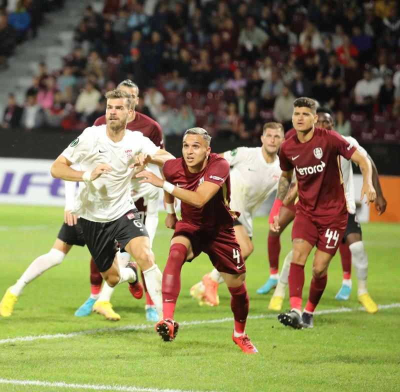 UEFA Avrupa Konferans Ligi: CFR Cluj: 0 - Sivasspor: 1 (Maç sonucu)