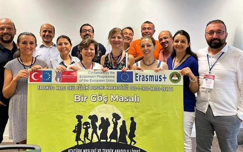 Denizli Atatürk MTAL öğretmenleri Viyana’ya çıkartma yaptı
