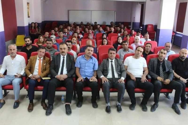 Müdür Tunçel okul müdürleriyle bir araya geldi
