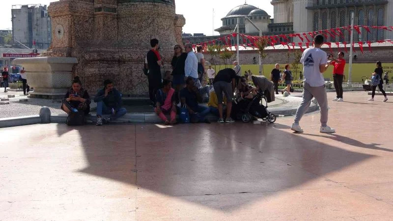 Sonbaharda etkili olan yaz sıcağı İstanbulluları bunalttı
