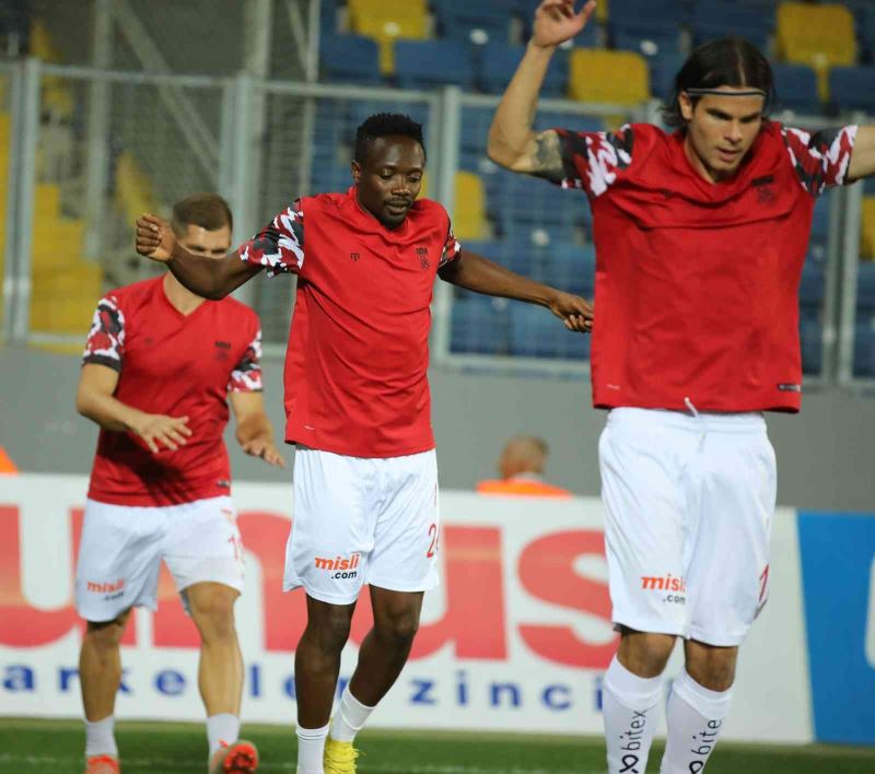 Sivasspor’da Ahmed Musa sakatlandı!