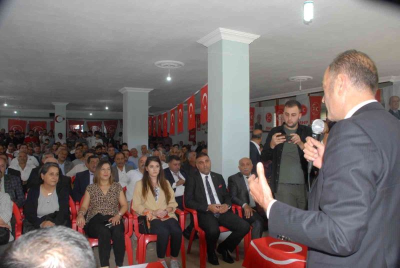 MHP’li Osmanağaoğlu Alaköy’de coşkuyla karşılandı

