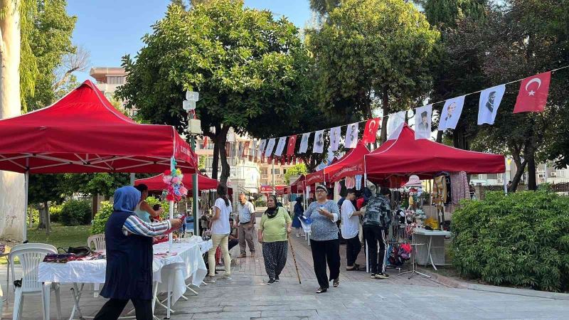 Üretici kadınlar açılan stantlarda kazanıyor
