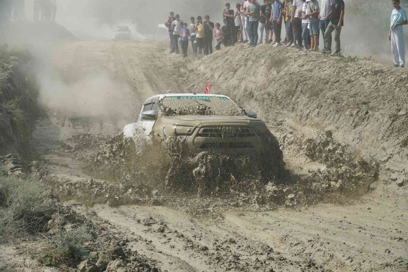 Osmancık’ta nefes kesen off-road gösterisi
